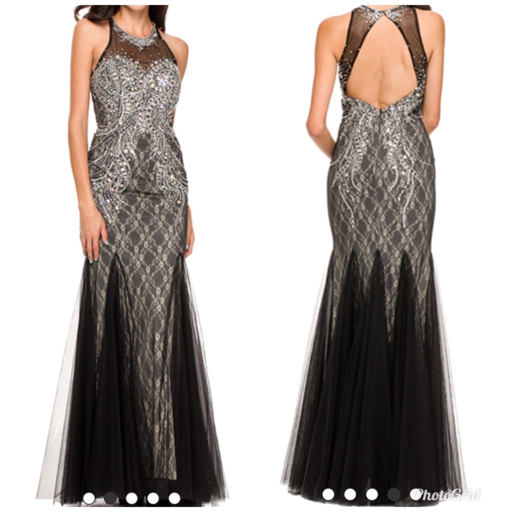 Preorder ur prom dress 👗